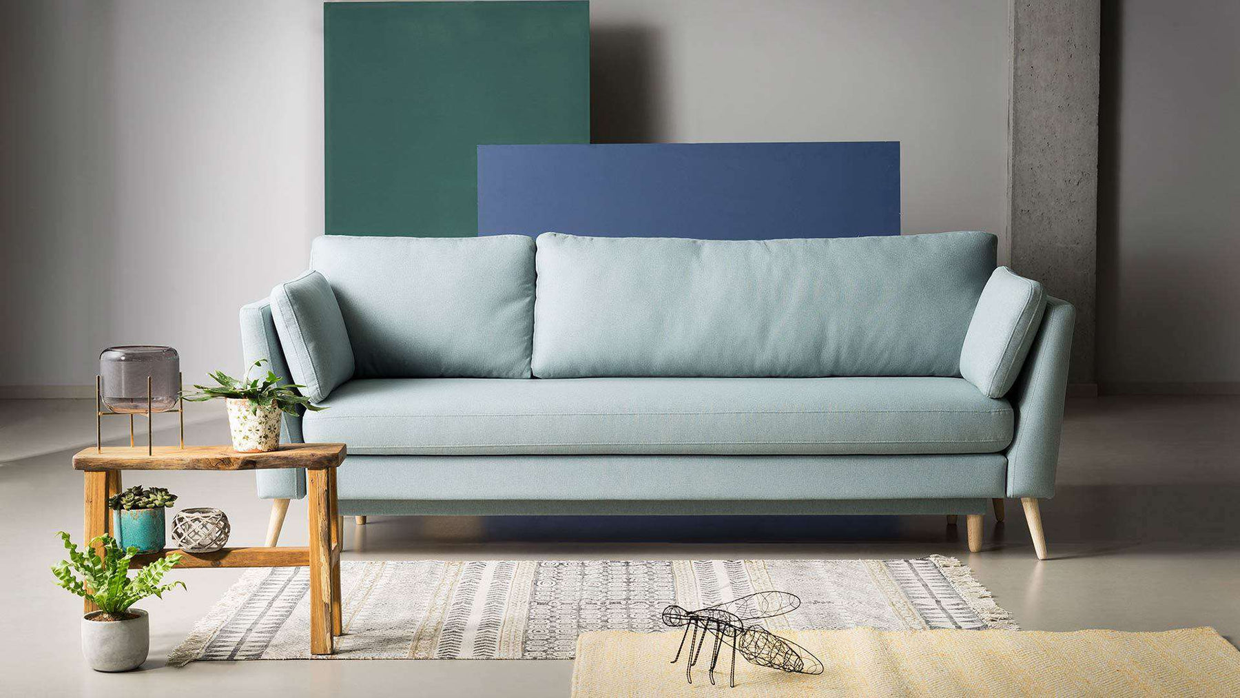 Sofa mažai svetainei: kaip išsirinkti teisingai