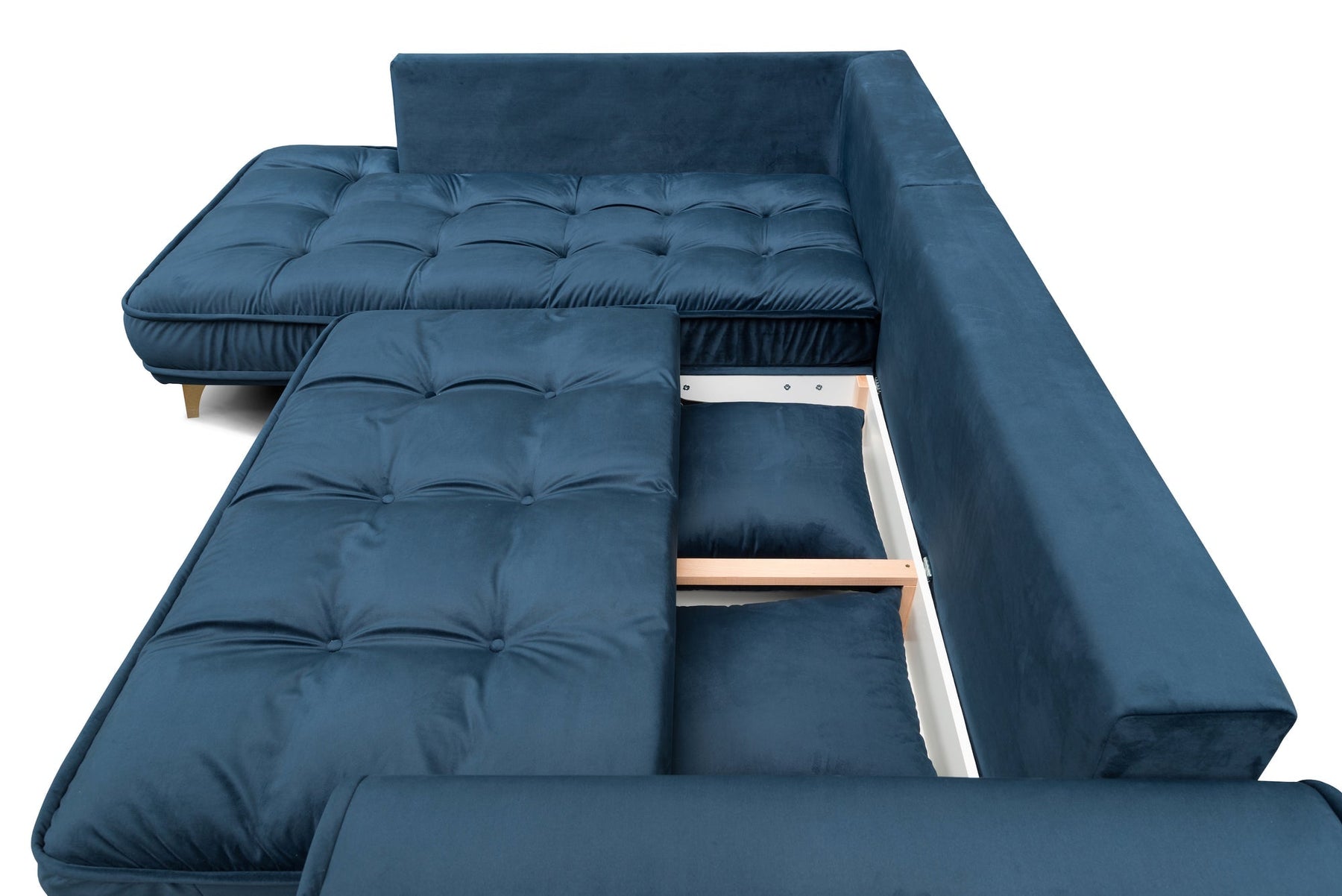 Sofa su miego funkcija ir dėže - ar verta?